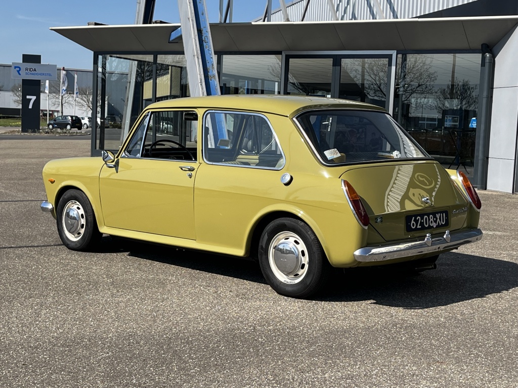 43906481-3.jpg
