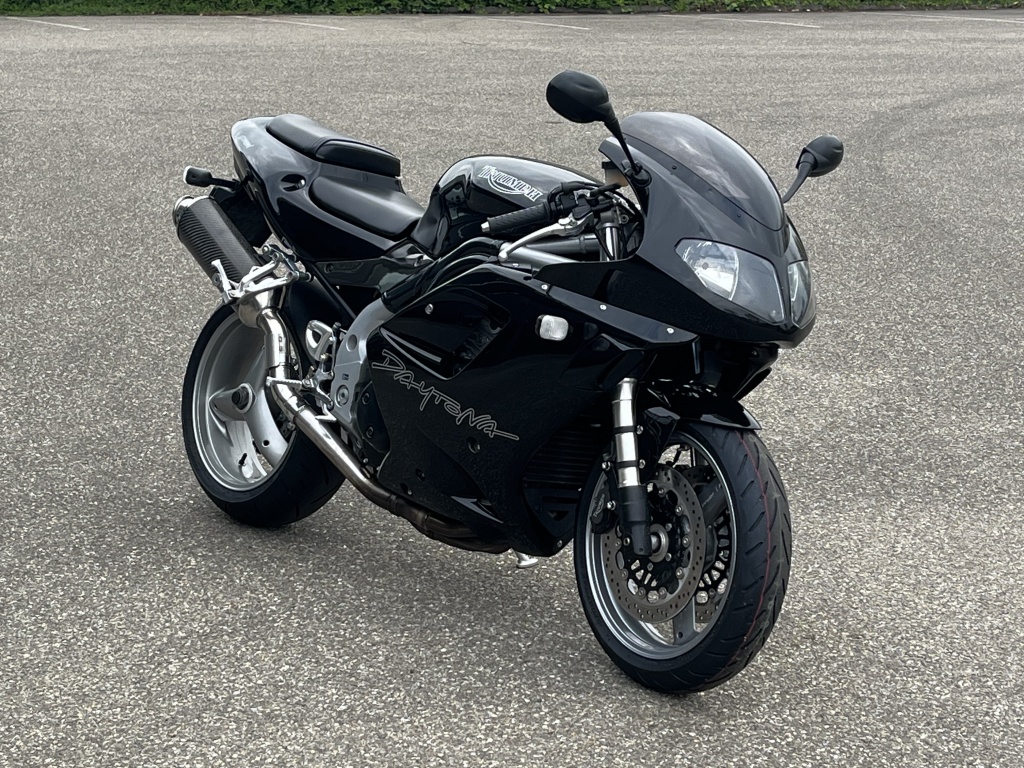 44254981-4.jpg