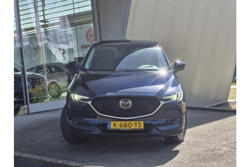 44626297-2.jpg