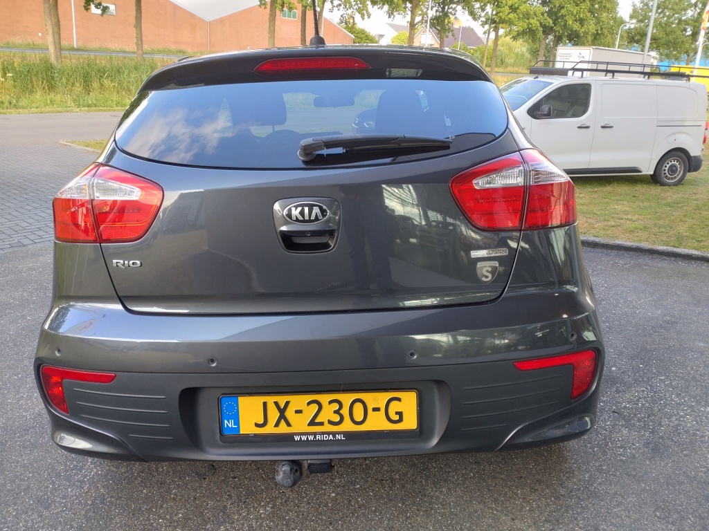 46454727-4.jpg